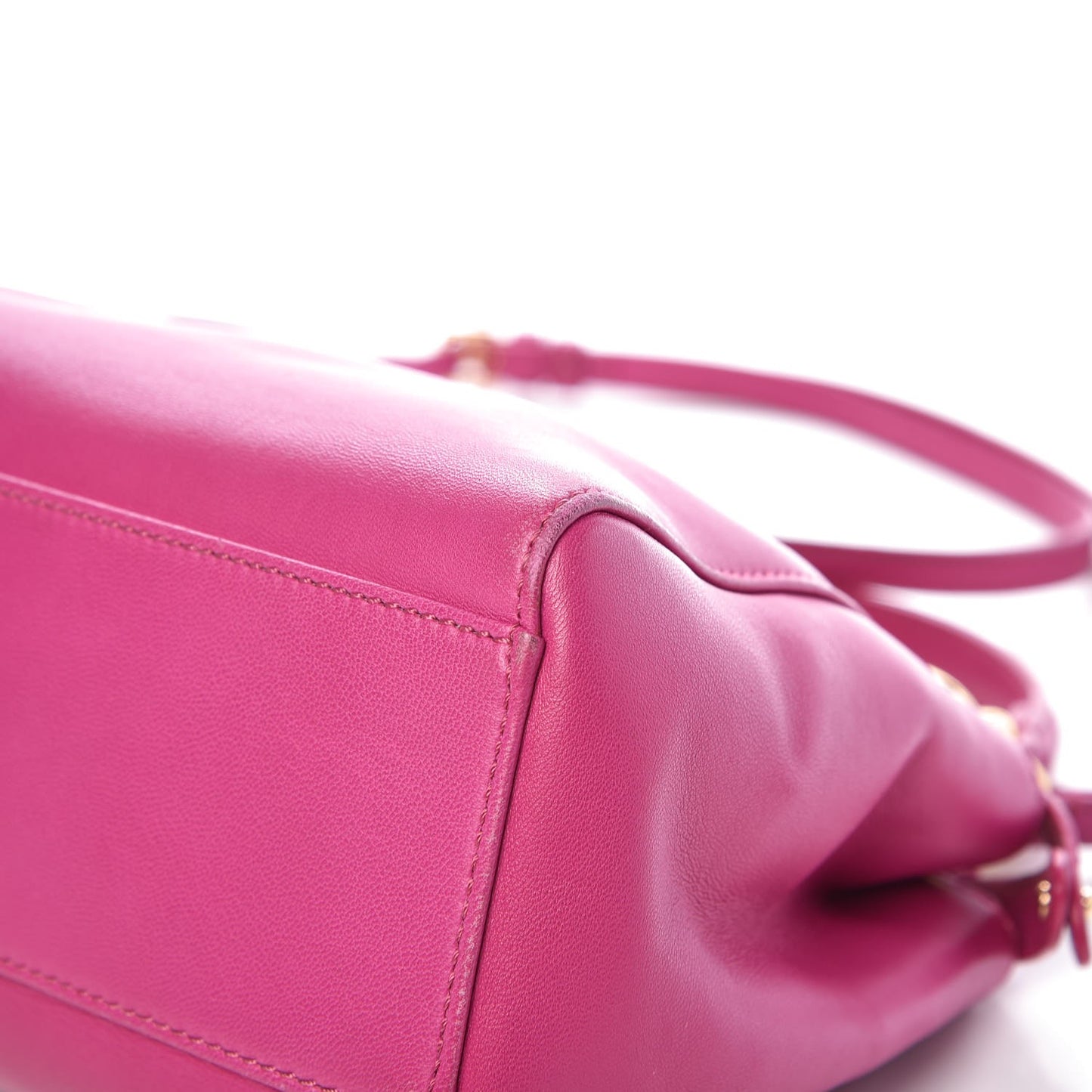 Nappa Mini Peekaboo Iconic Satchel Magenta