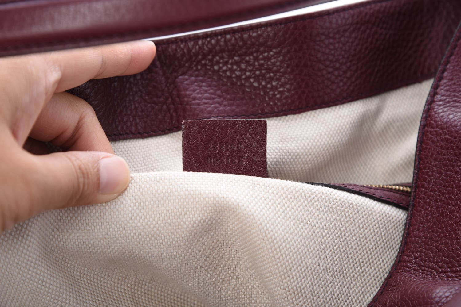 Gucci Pebbled Calfskin Large Soho Shoulder Bag Bordeaux 7 of 7