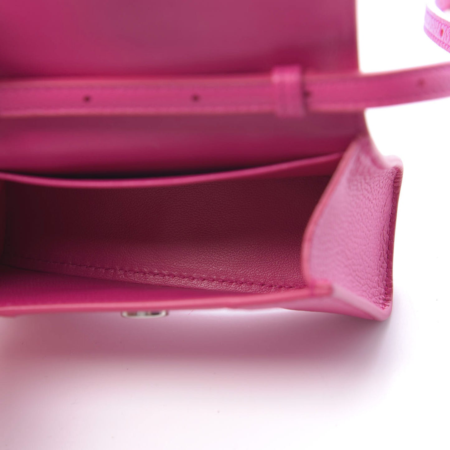 Grained Calfskin Tonal B Hourglass Top Handle Bag Mini Fuchsia