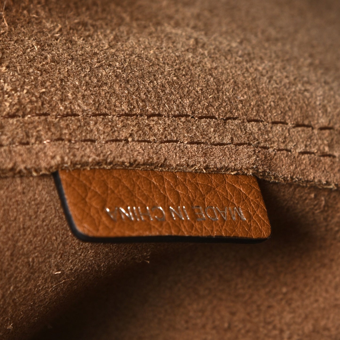 Grainy Calfskin Large Ashby Hobo Sand