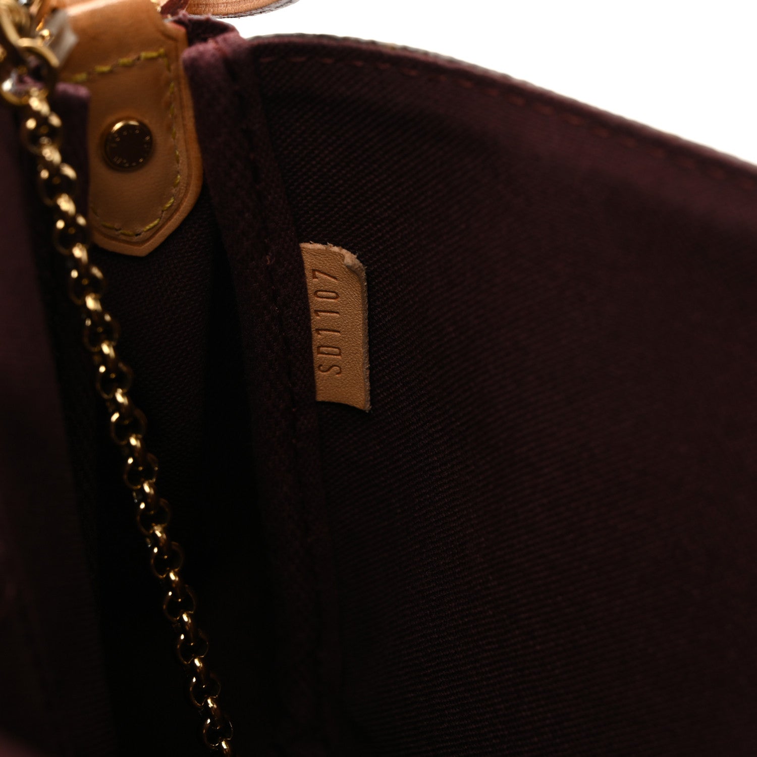 Louis Vuitton Monogram Favorite MM 7 of 10