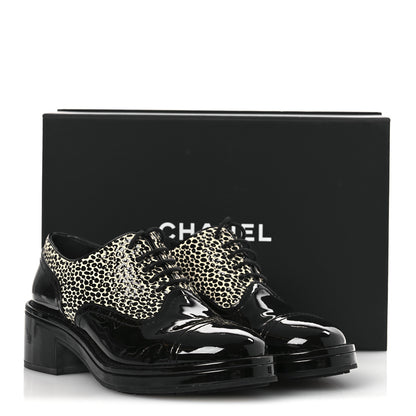 Chanel Patent CC Lace Up Oxfords 38.5 Black White 12 of 12