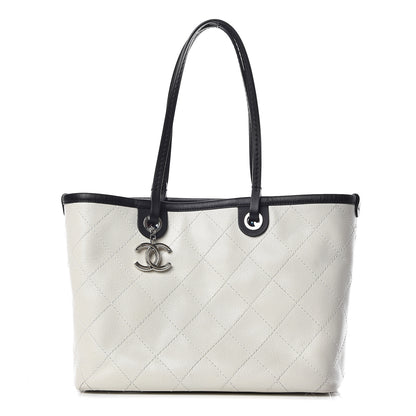 Chanel Grained Calfskin Shopping Fever Tote White 2 of 11