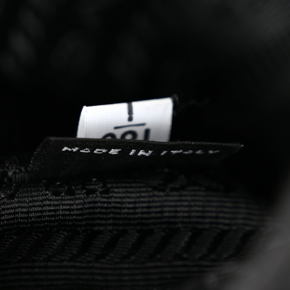 Nylon Re-Edition 2005 Shoulder Bag Black