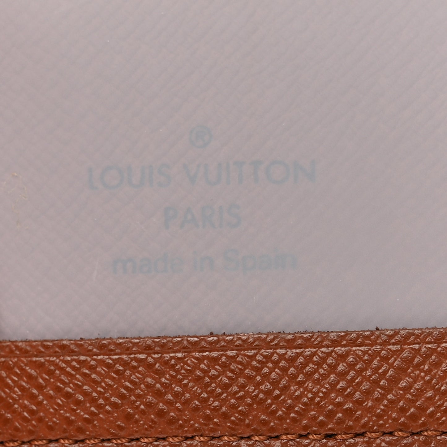 Monogram Porte 2 Cartes Vertical Card Holder