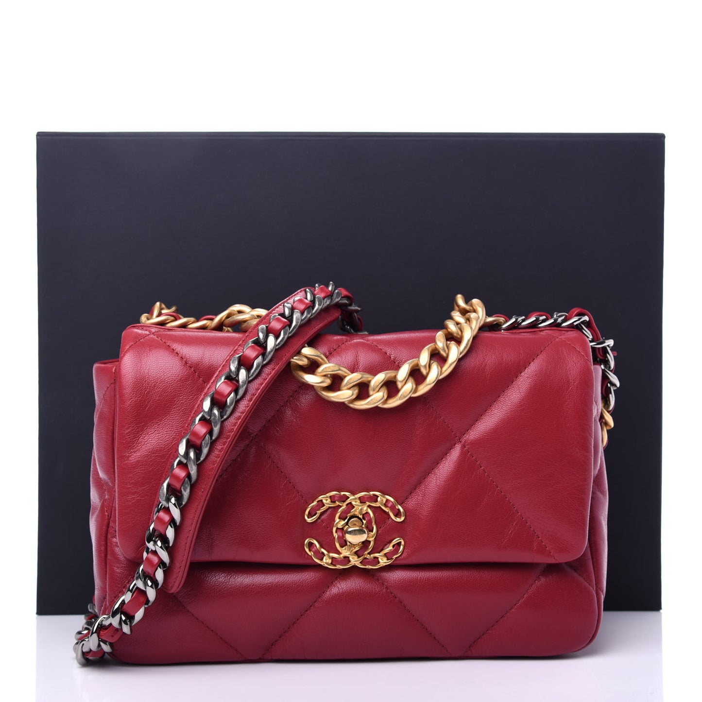 Goatskin Quilted Medium Chanel 19 Flap Red