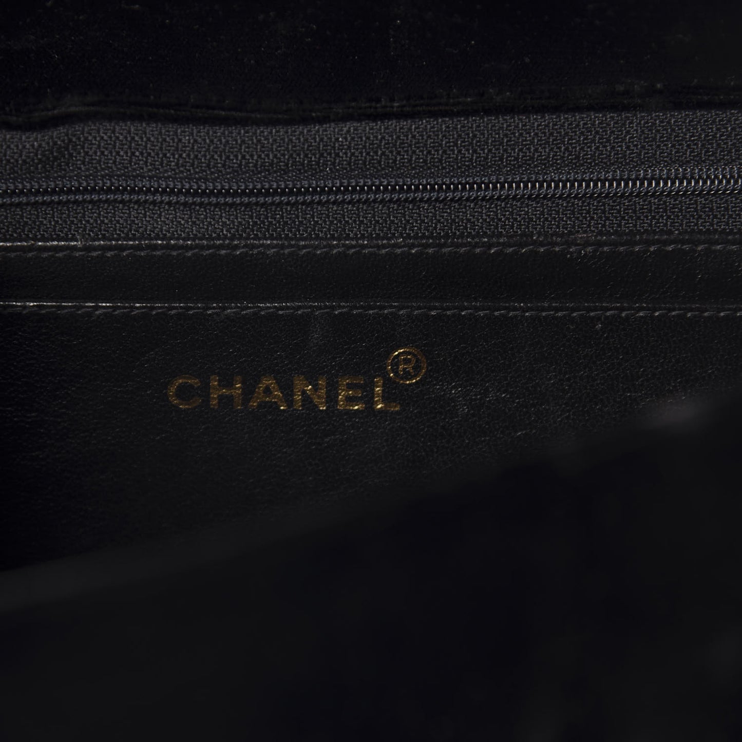 Velvet Vertical Quilted Jumbo Single Flap Black