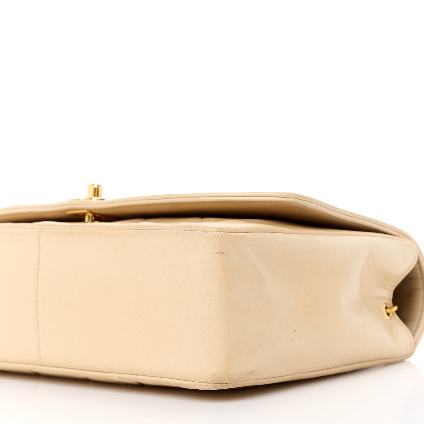 Lambskin Quilted Medium Single Flap Beige