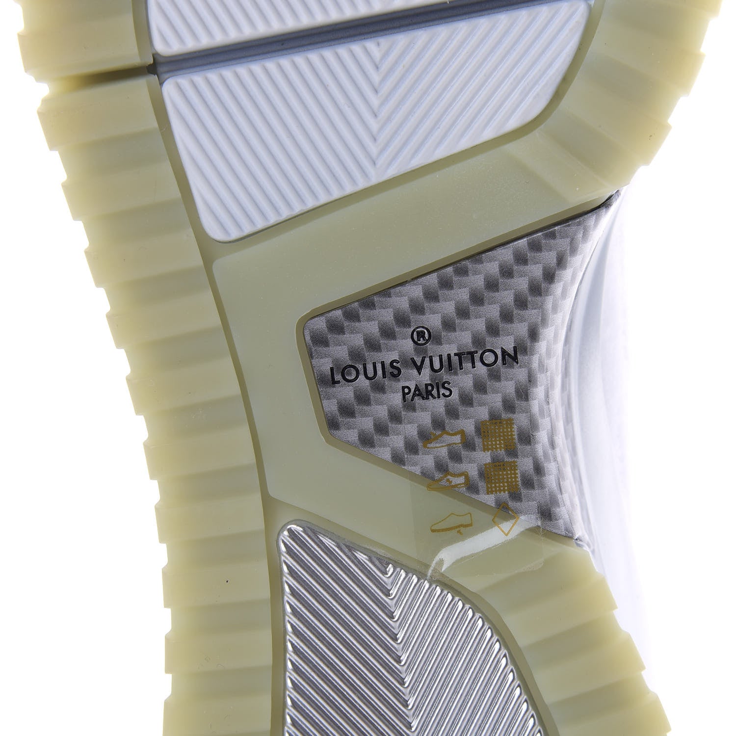 Louis Vuitton Technical Knit Mens V.N.R Sneakers 9 White Silver 8 of 8