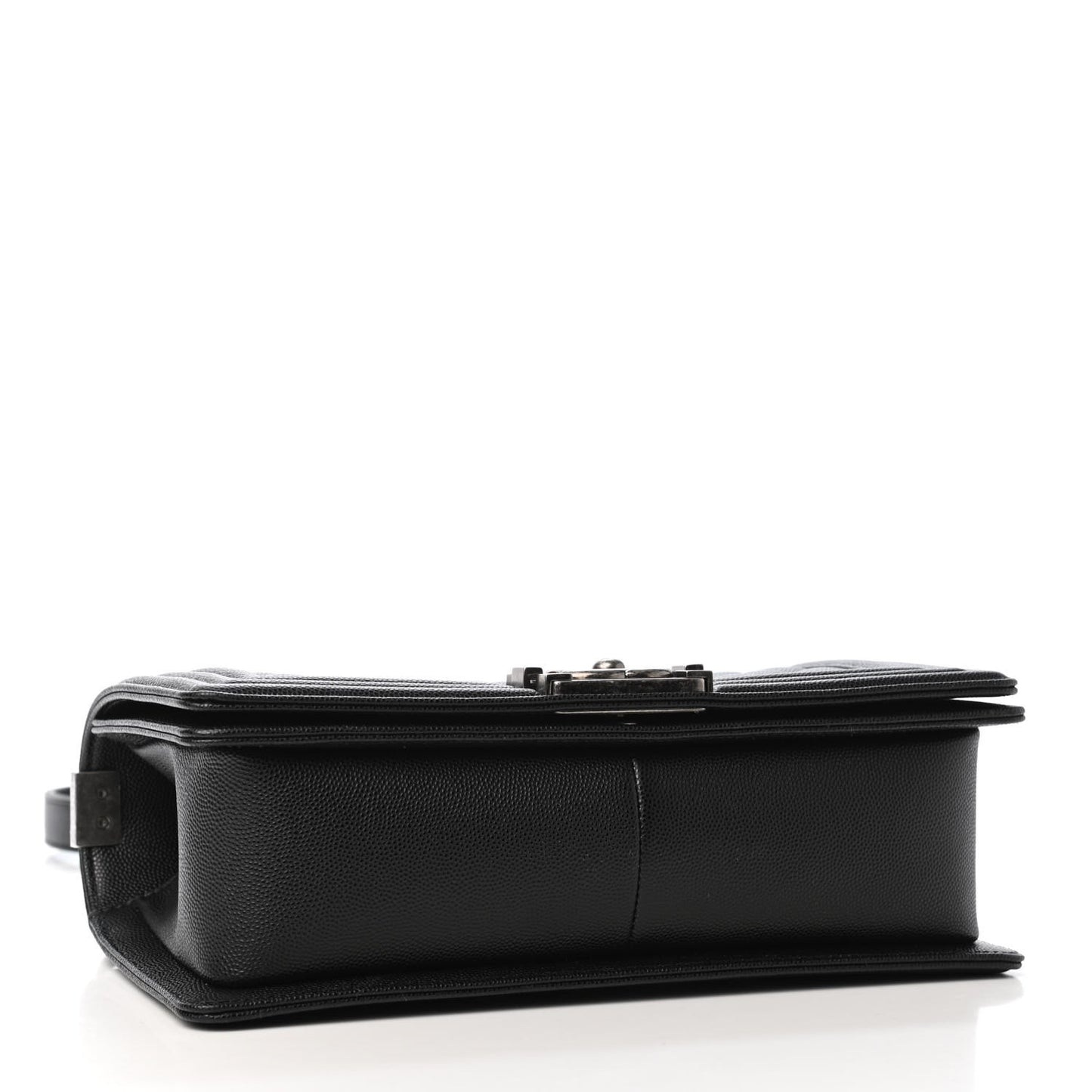 Caviar Quilted Medium Boy Flap Black