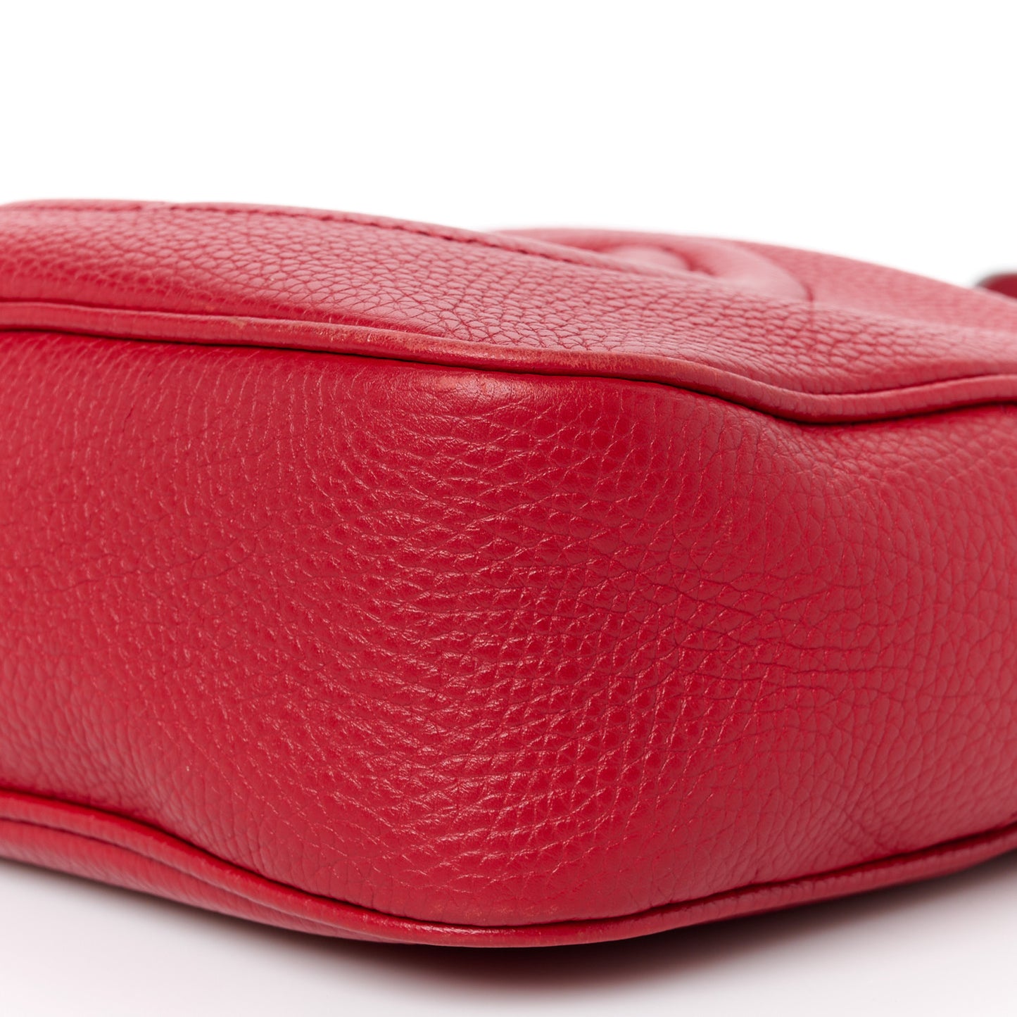 Pebbled Calfskin Small Soho Disco Bag Tabasco Red