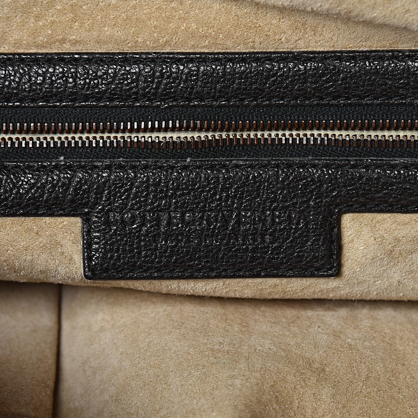 Goatskin Intrecciato Belly 76 Bag Matita