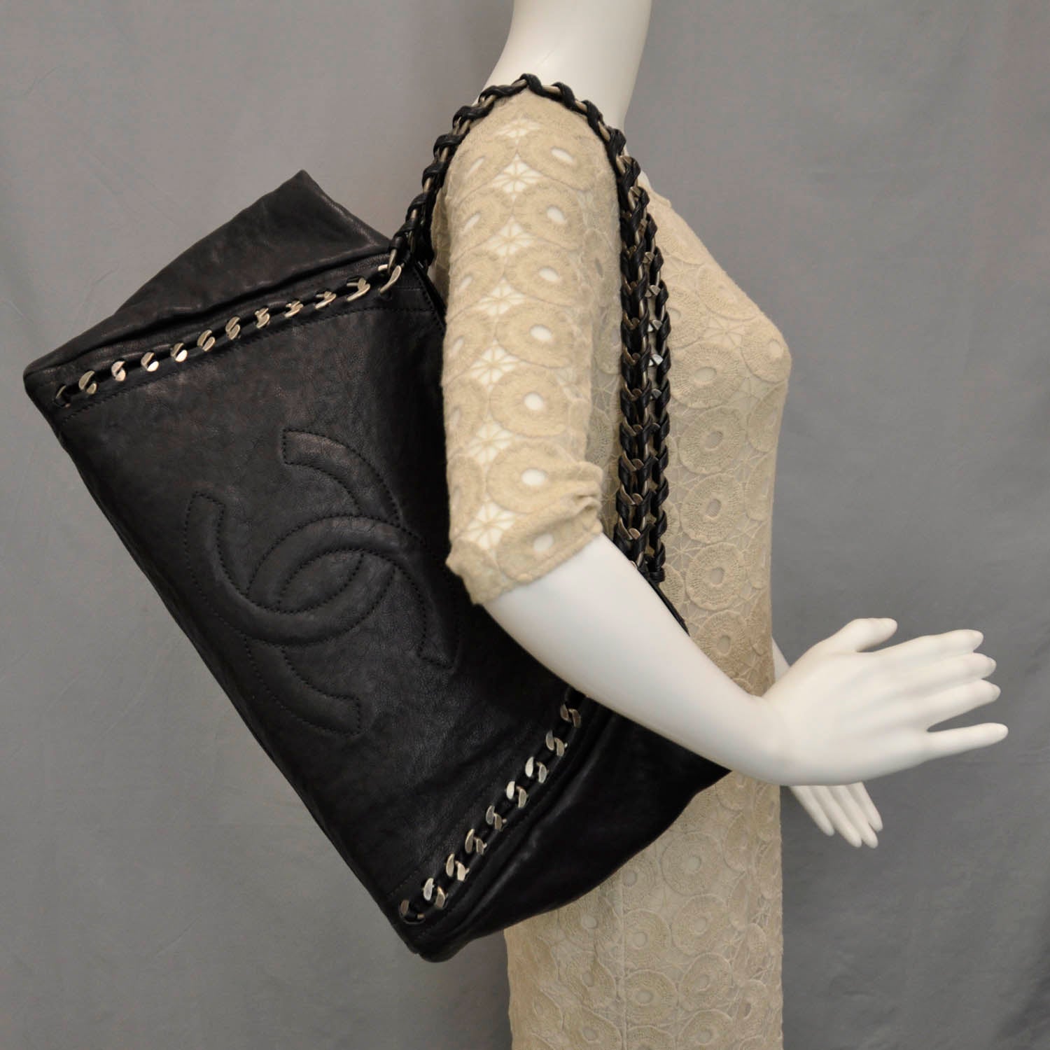 Chanel Leather Large Modern Chain Tote Black 2 of 12