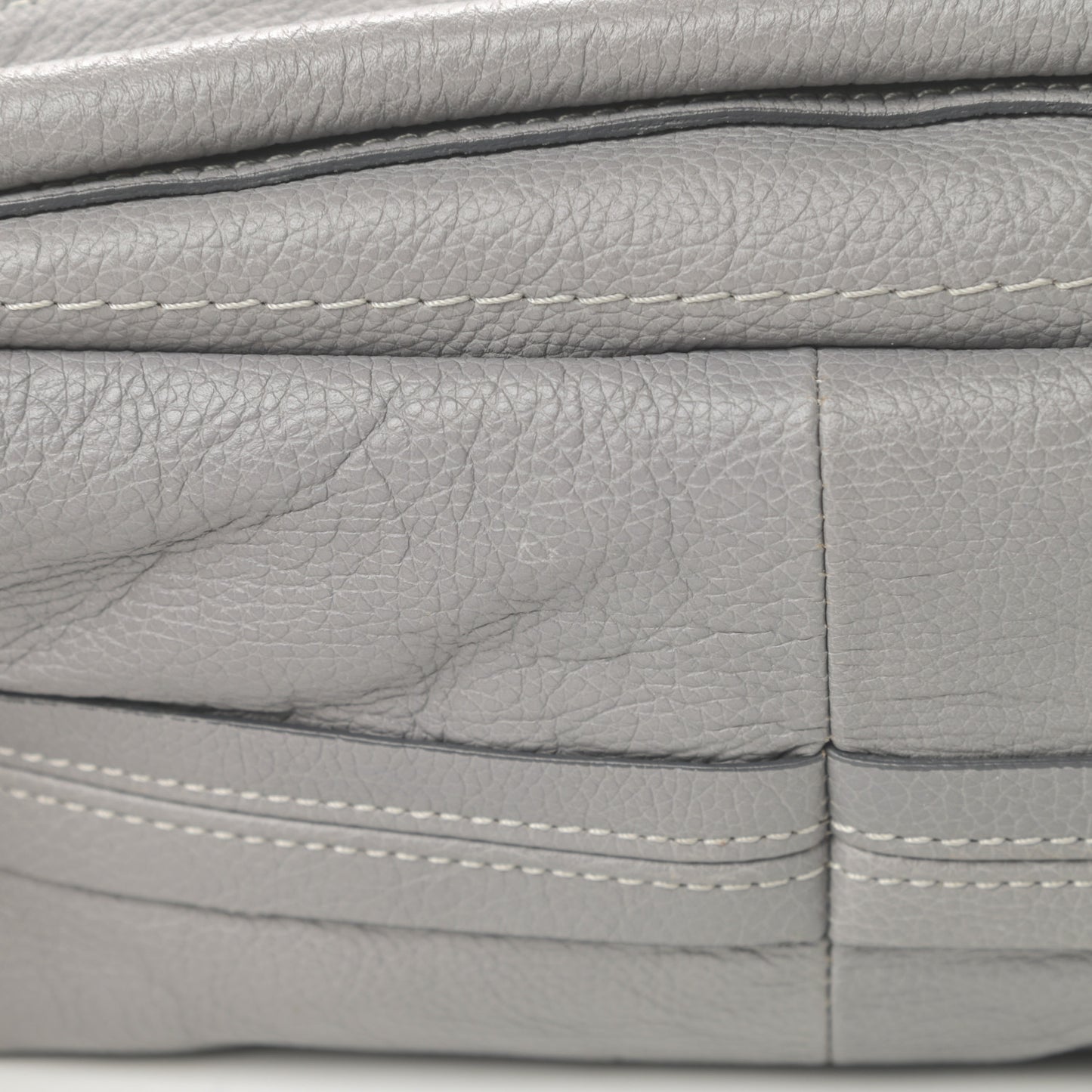Calfskin Medium Paraty Cashmere Grey