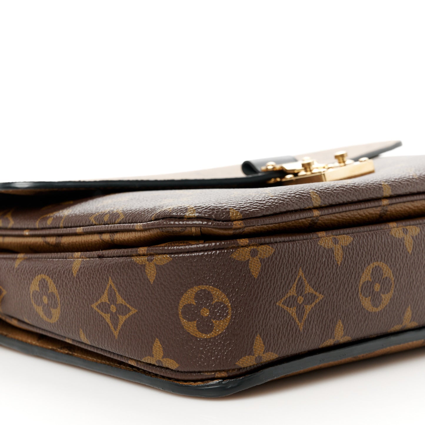 Reverse Monogram Pochette Metis