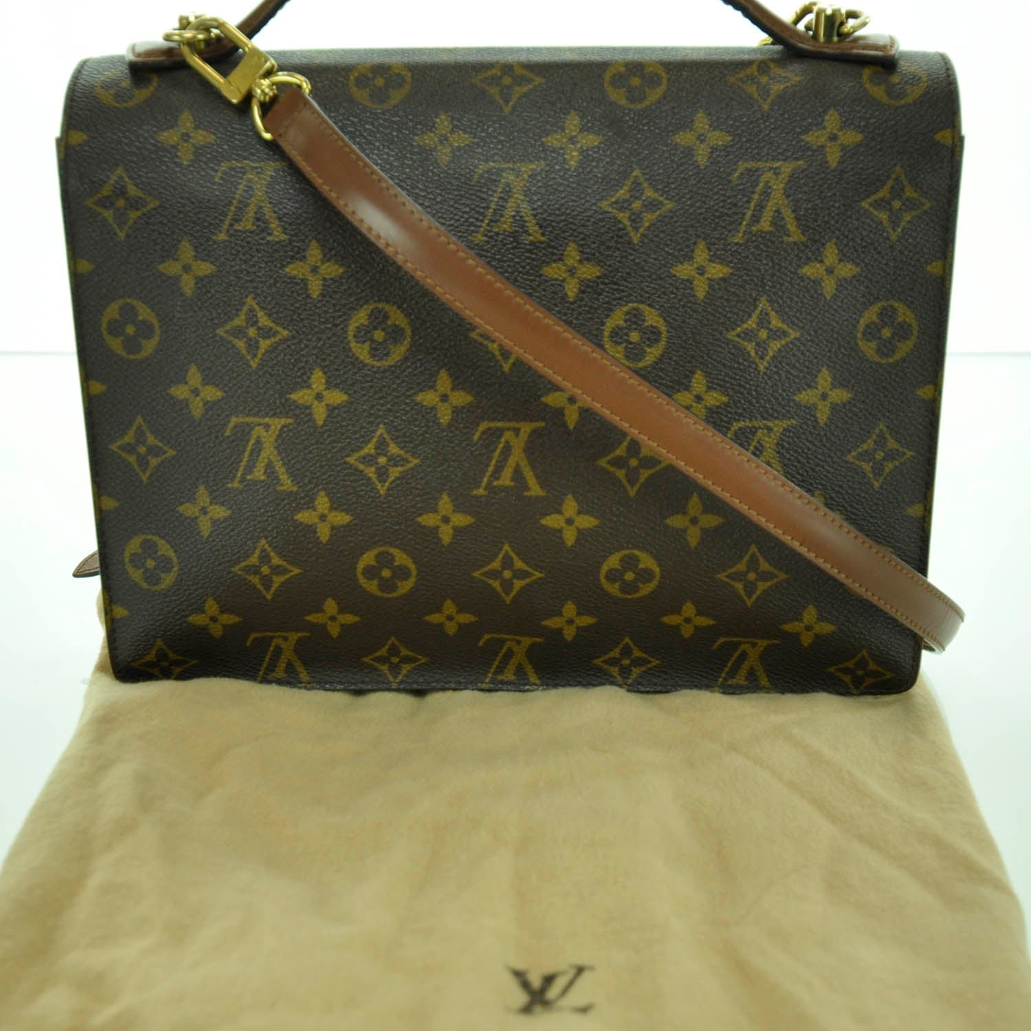 Louis Vuitton Monogram Monceau 28 3 of 10