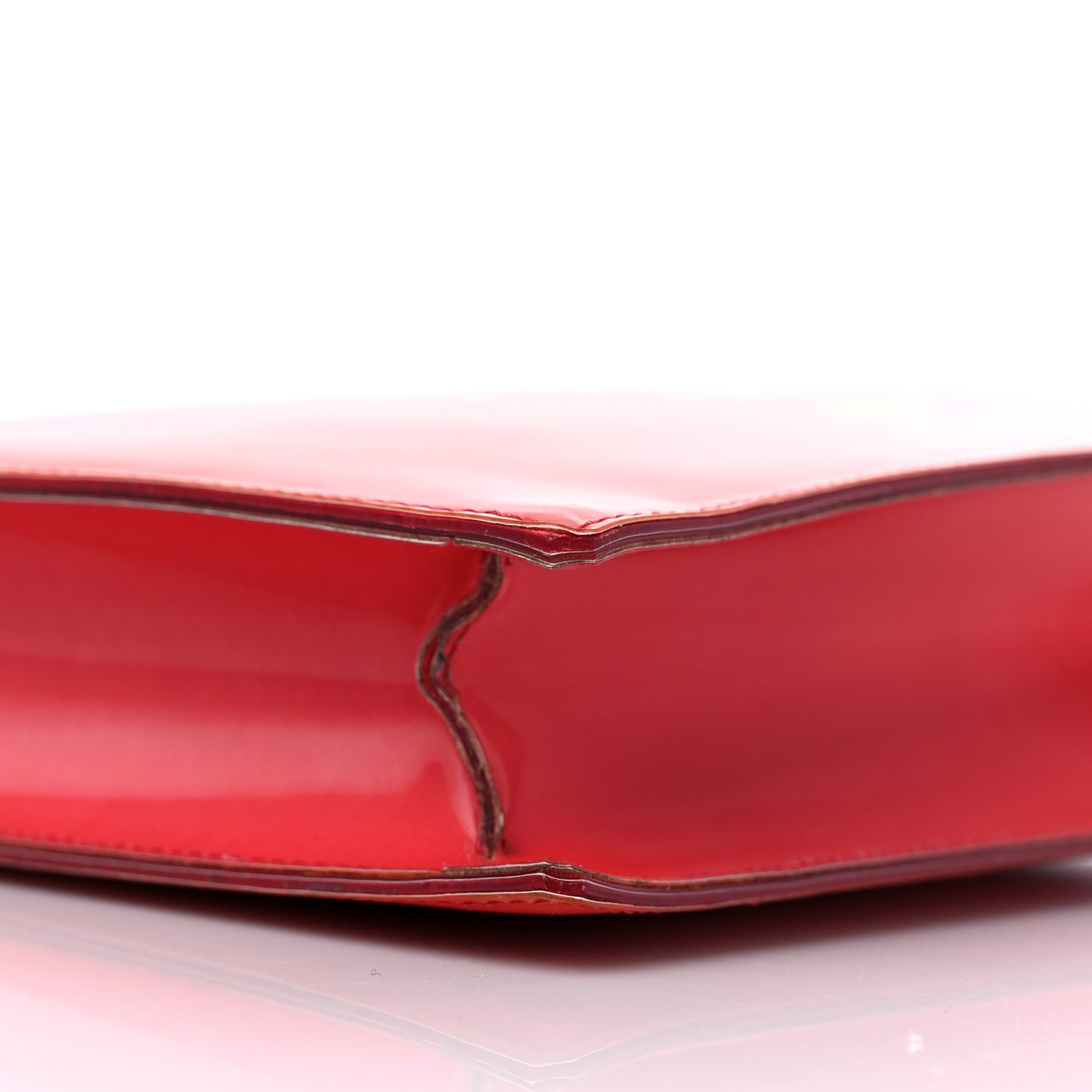 Vinyl Hologram CC Shoulder Bag Red