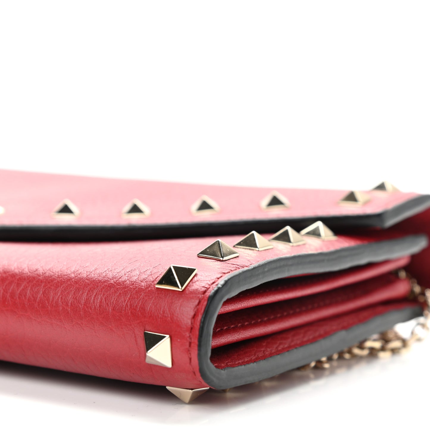 Pebbled Calfskin Rockstud Envelope Wallet on Chain Rosso Valentino