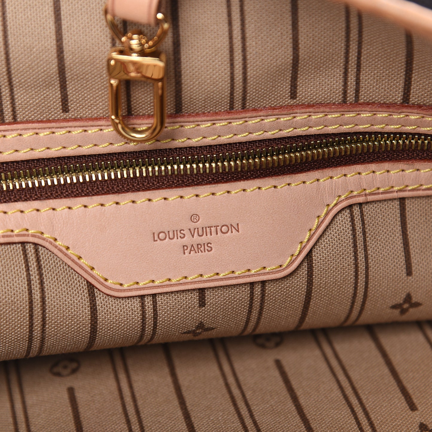 Monogram Delightful GM