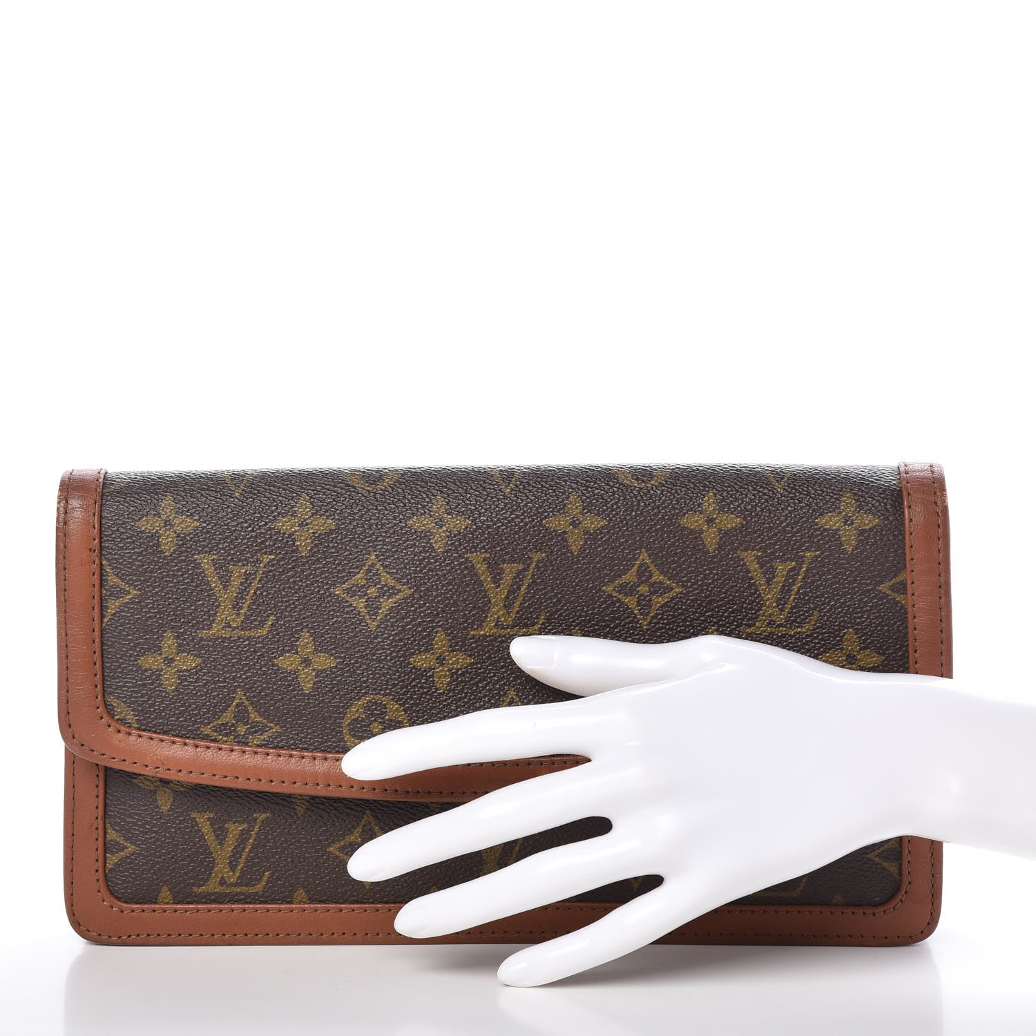 Louis Vuitton Monogram Pochette Dame 26 2 of 7