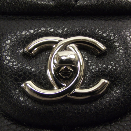 Caviar Jumbo Flap Black