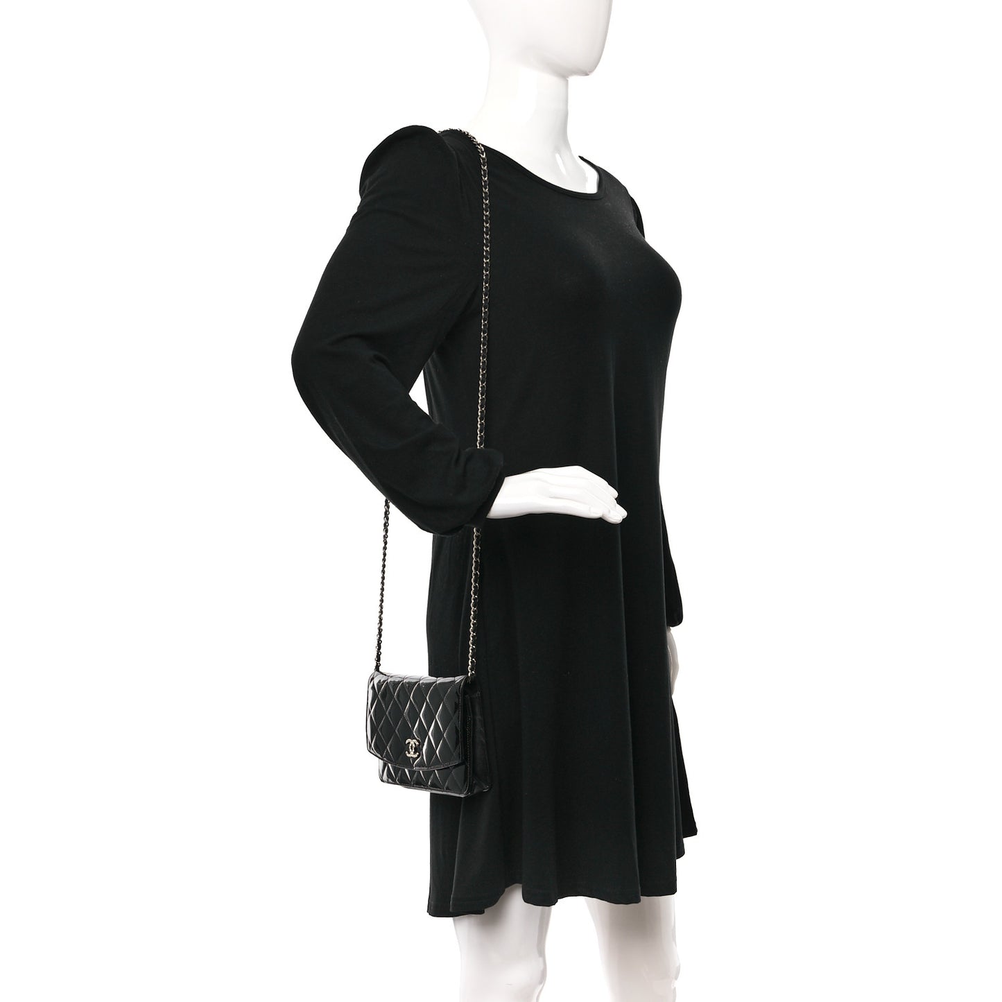 Patent Quilted Brilliant Wallet On Chain WOC Black