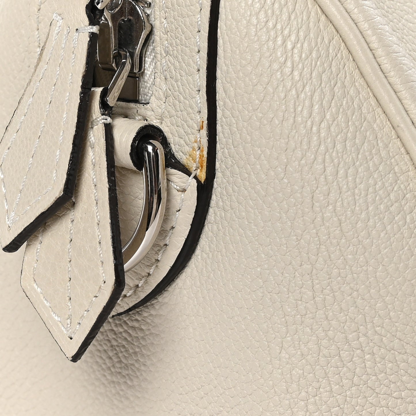 Veau Cachemire SC Bag BB Blanc Casse