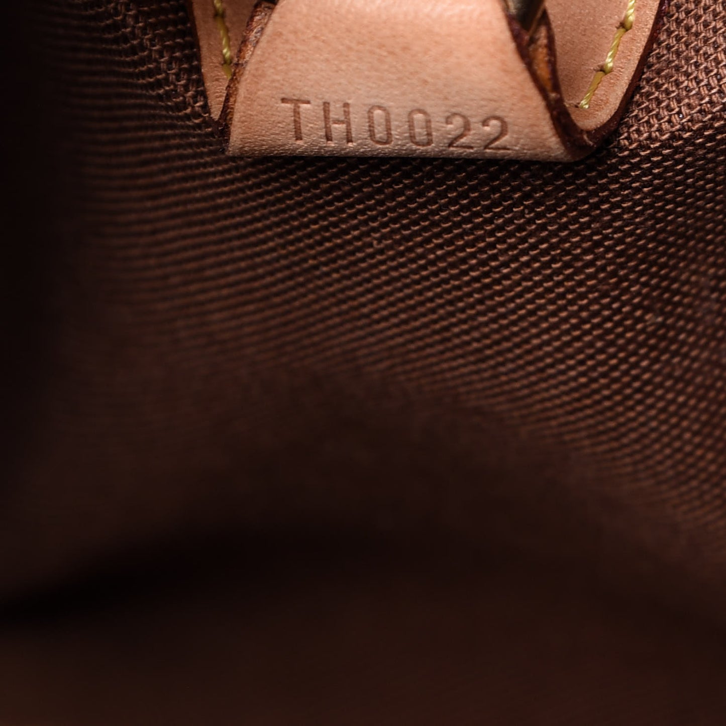 Monogram Ellipse PM