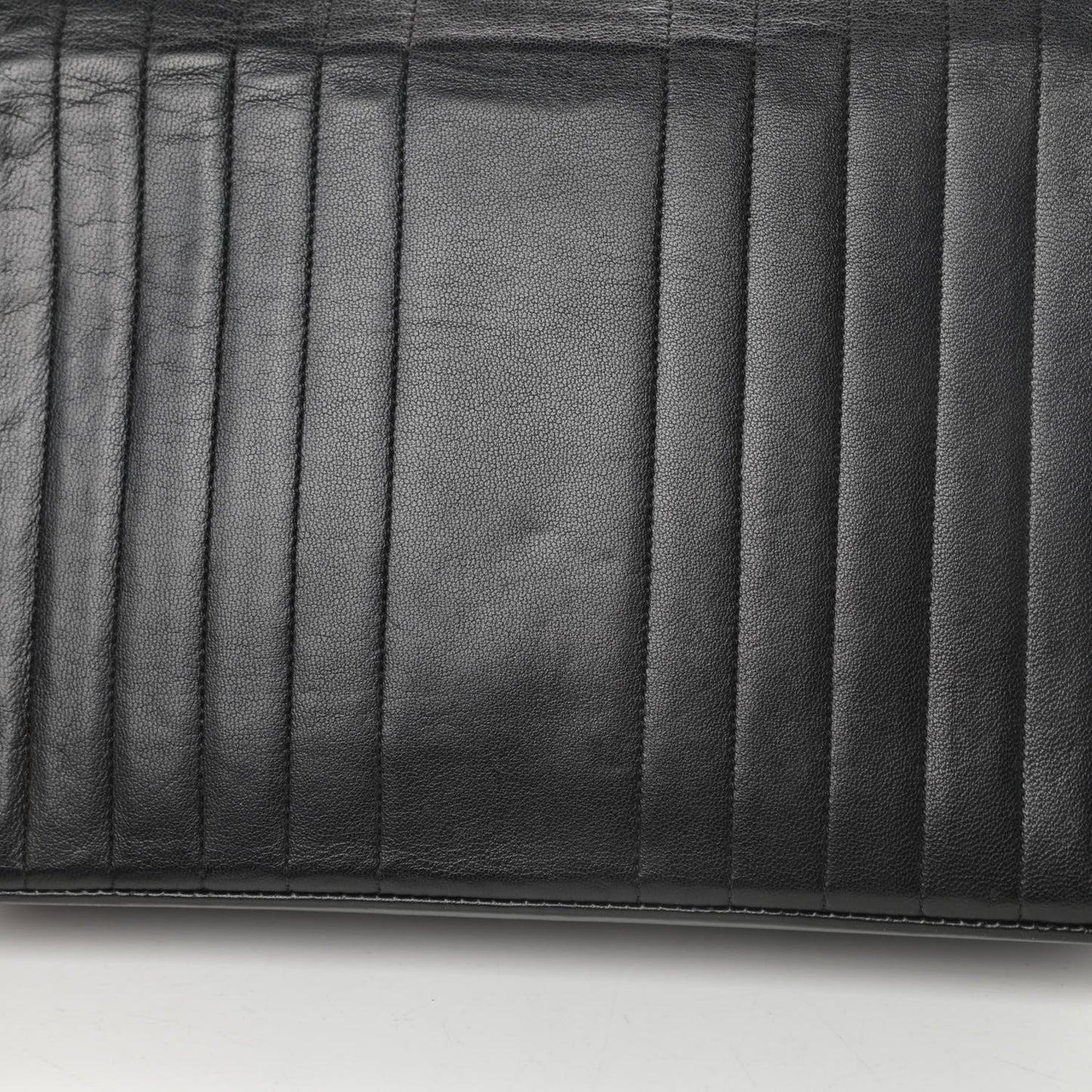 Lambskin Chevron Quilted Small Single Flap Black