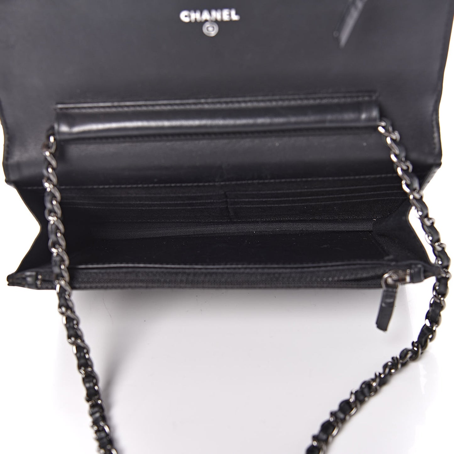 Patent Quilted Wallet On Chain WOC Black