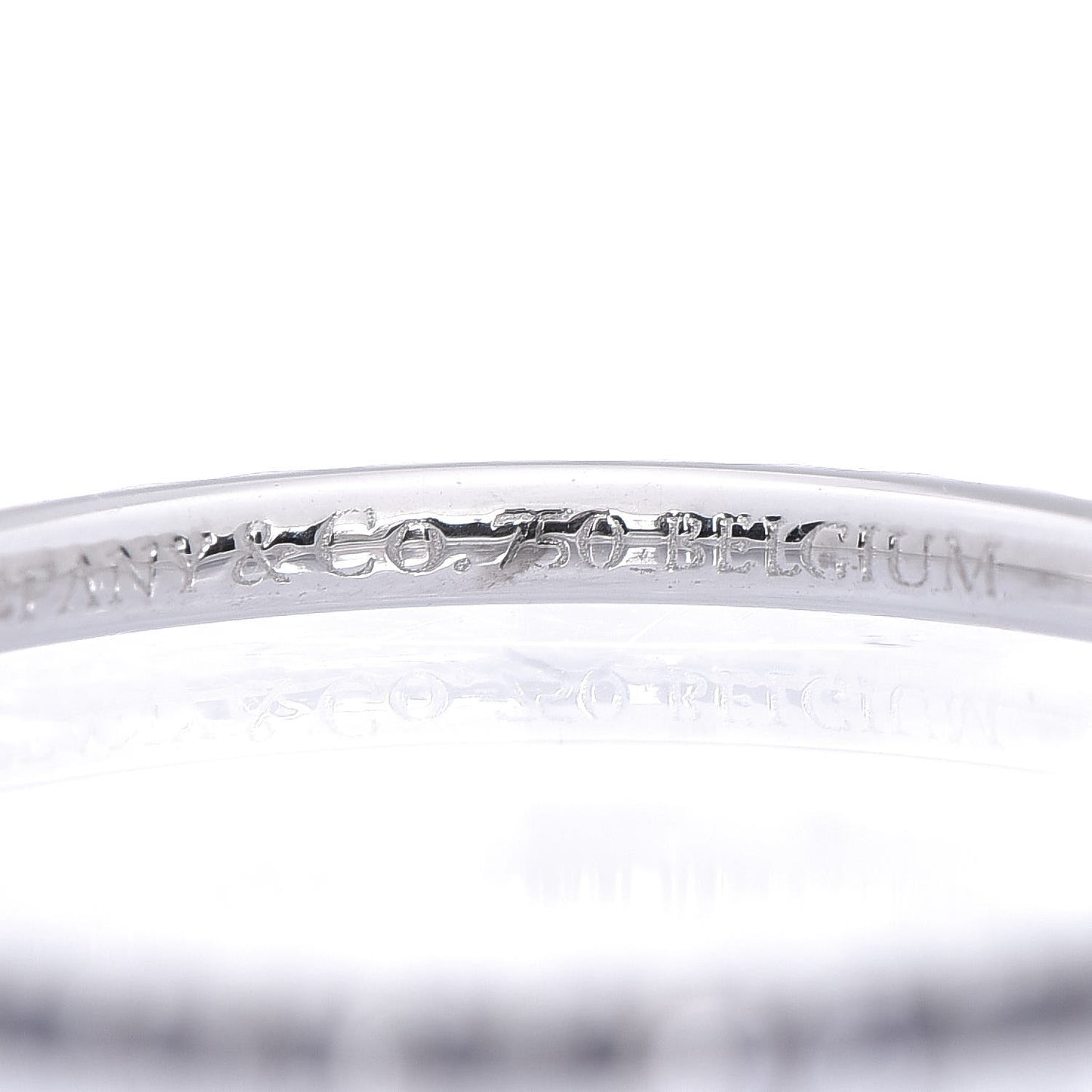 18K White Gold Iolite Metro Single Row Ring 56 7.5