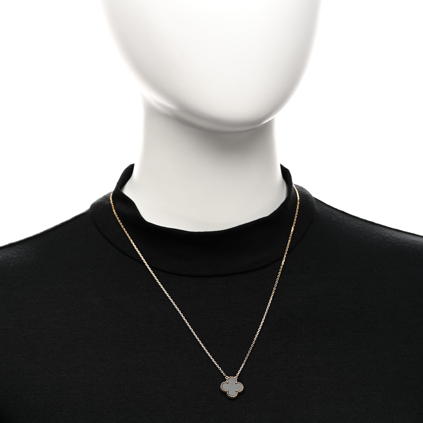 18K Yellow Gold Black Onyx Vintage Alhambra Pendant Necklace