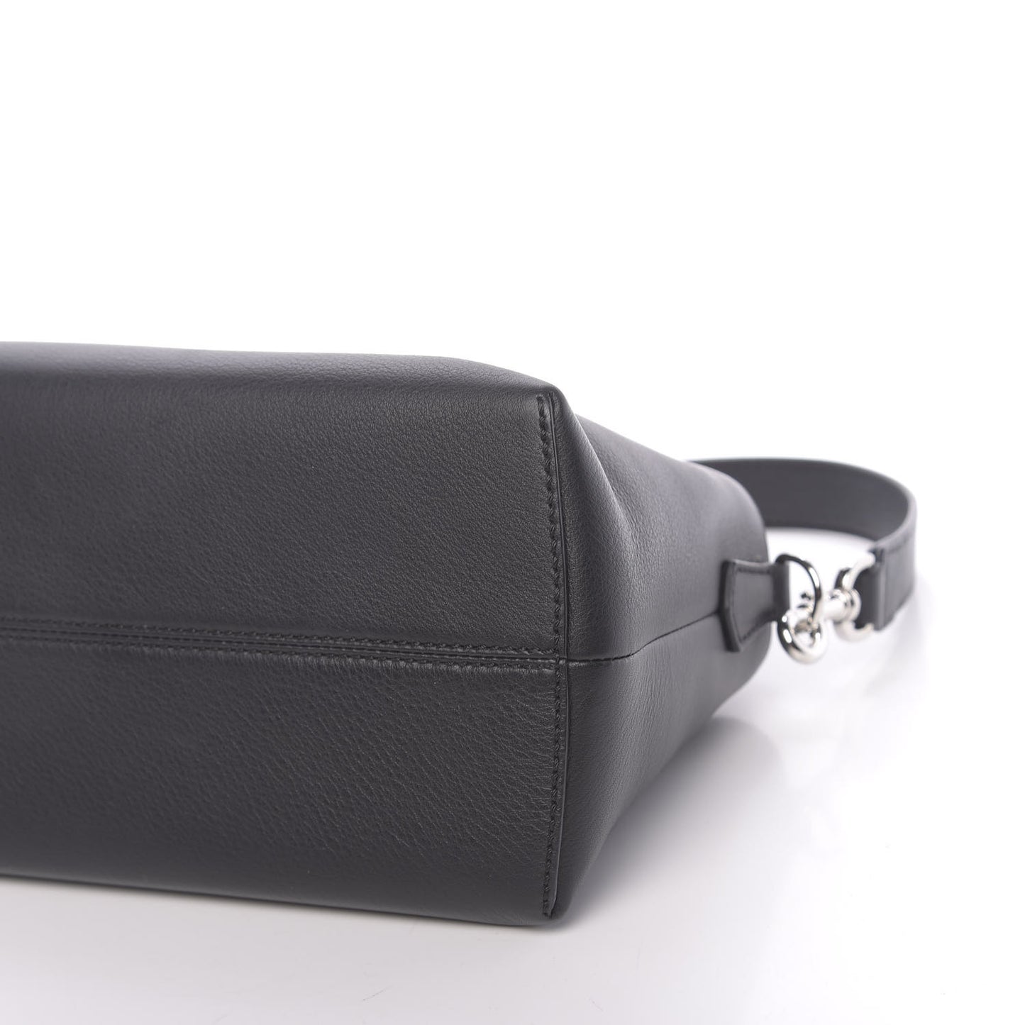 Vitello Dolce Medium By The Way Boston Bag Black
