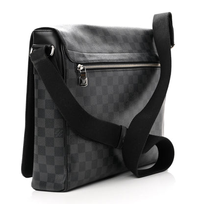 Louis Vuitton Damier Graphite District GM 2 of 11