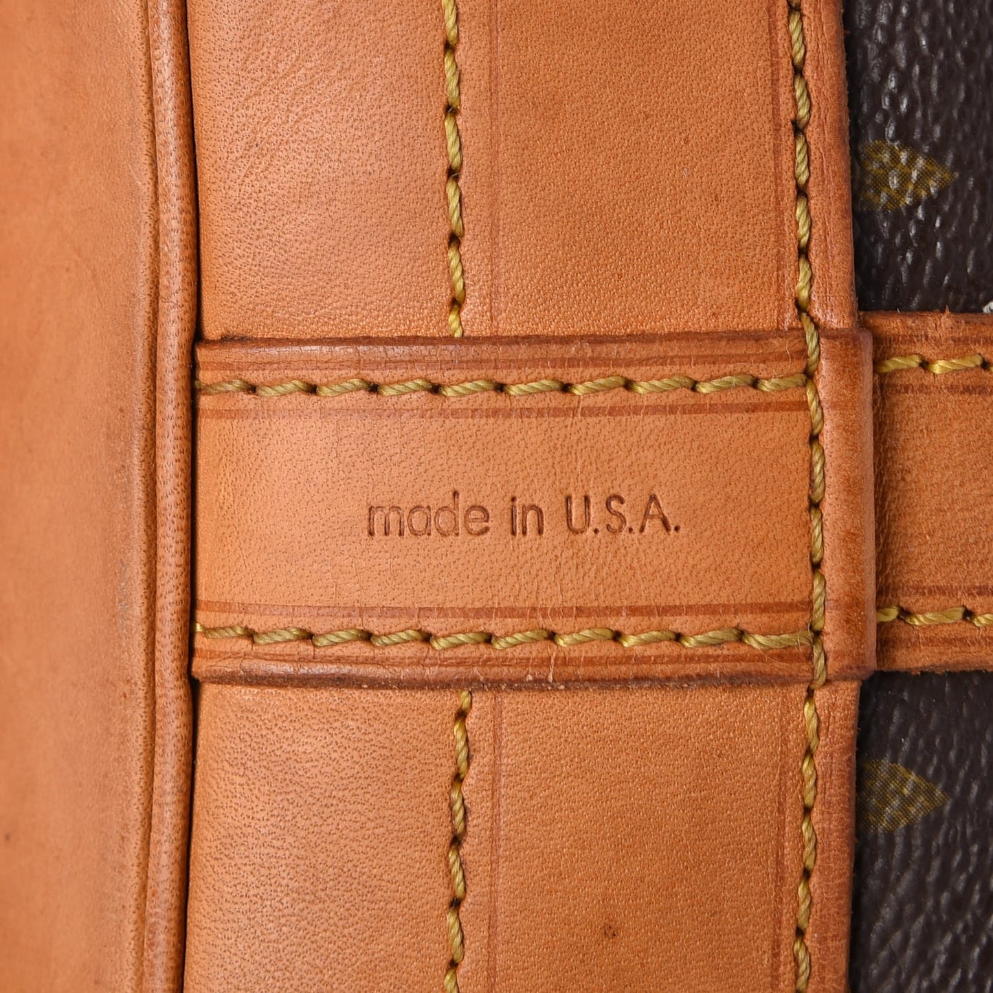 Monogram Noe
