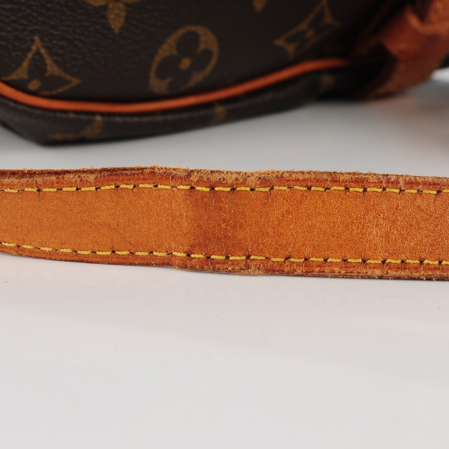 Louis Vuitton Monogram Saumur 30 8 of 8