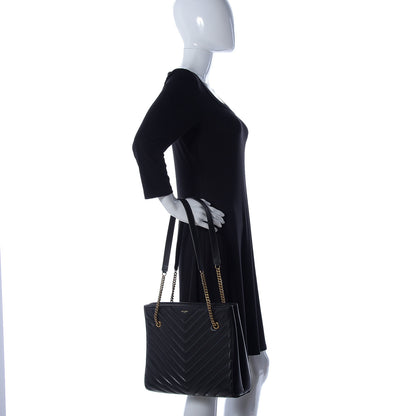 Saint Laurent Grain De Poudre Matelasse Chevron Medium Tribeca Shopping Bag Black 2 of 9