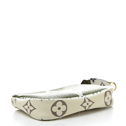 Louis Vuitton Monogram Giant Micro Pochette Accessories Kaki White 4 of 8