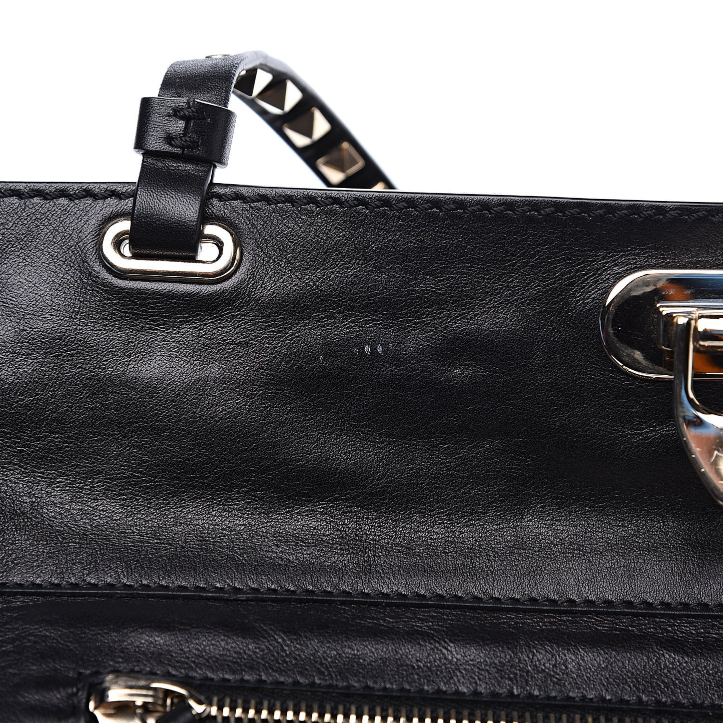 Vitello Medium Rockstud Tote Black