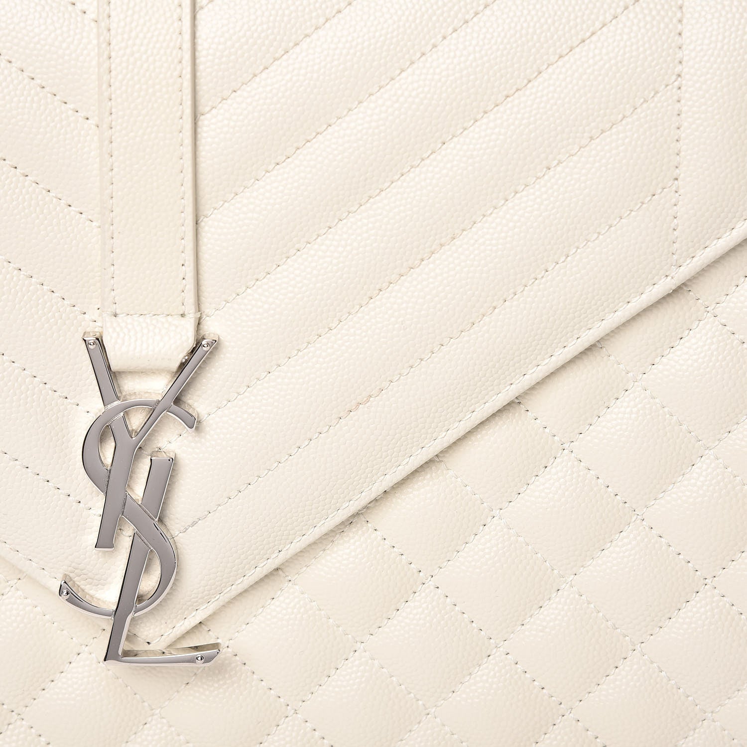 Saint Laurent Grain De Poudre Large Tri-Quilt Monogram Satchel Porcellana 10 of 11