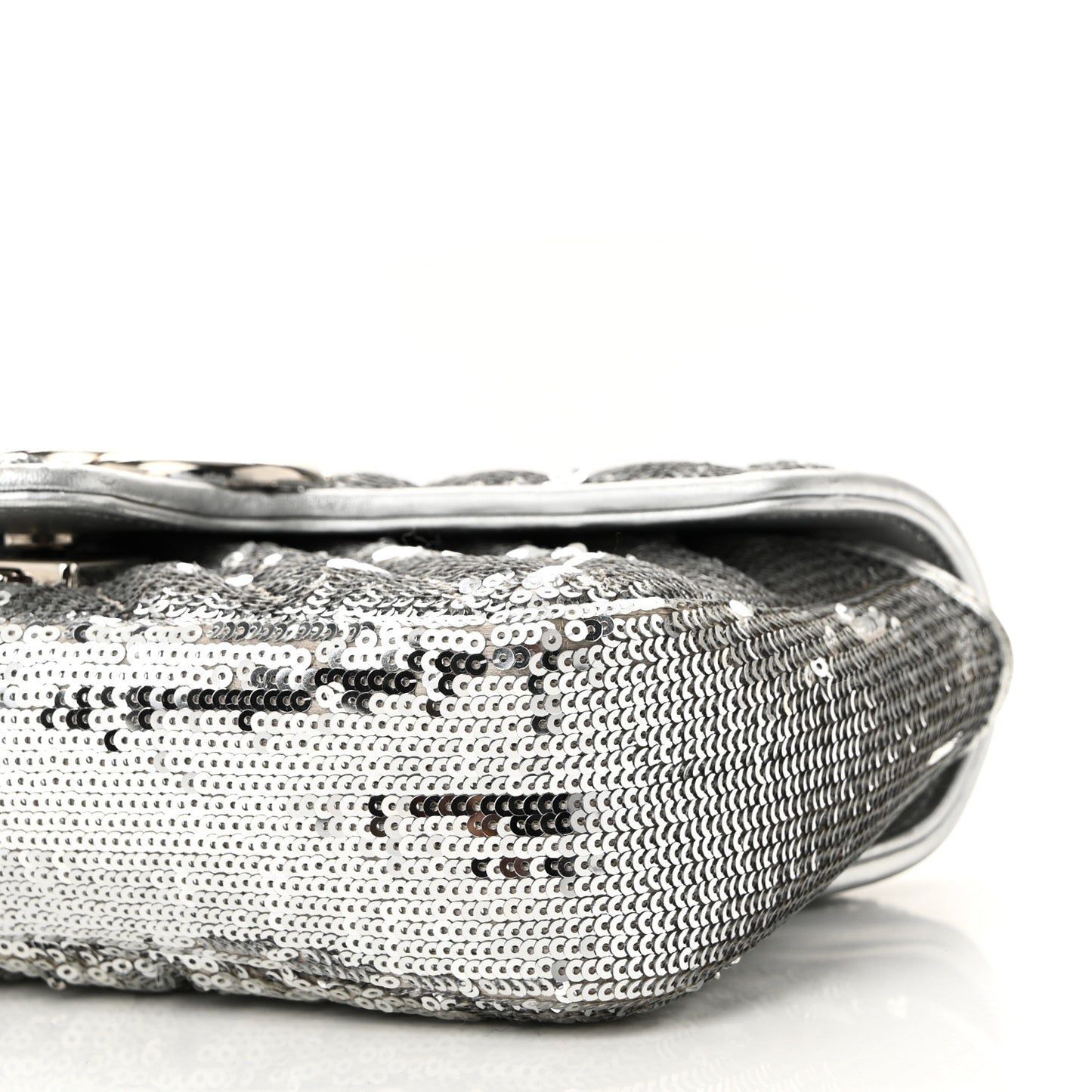 Sequin Matelasse Mini GG Marmont Shoulder Bag Silver