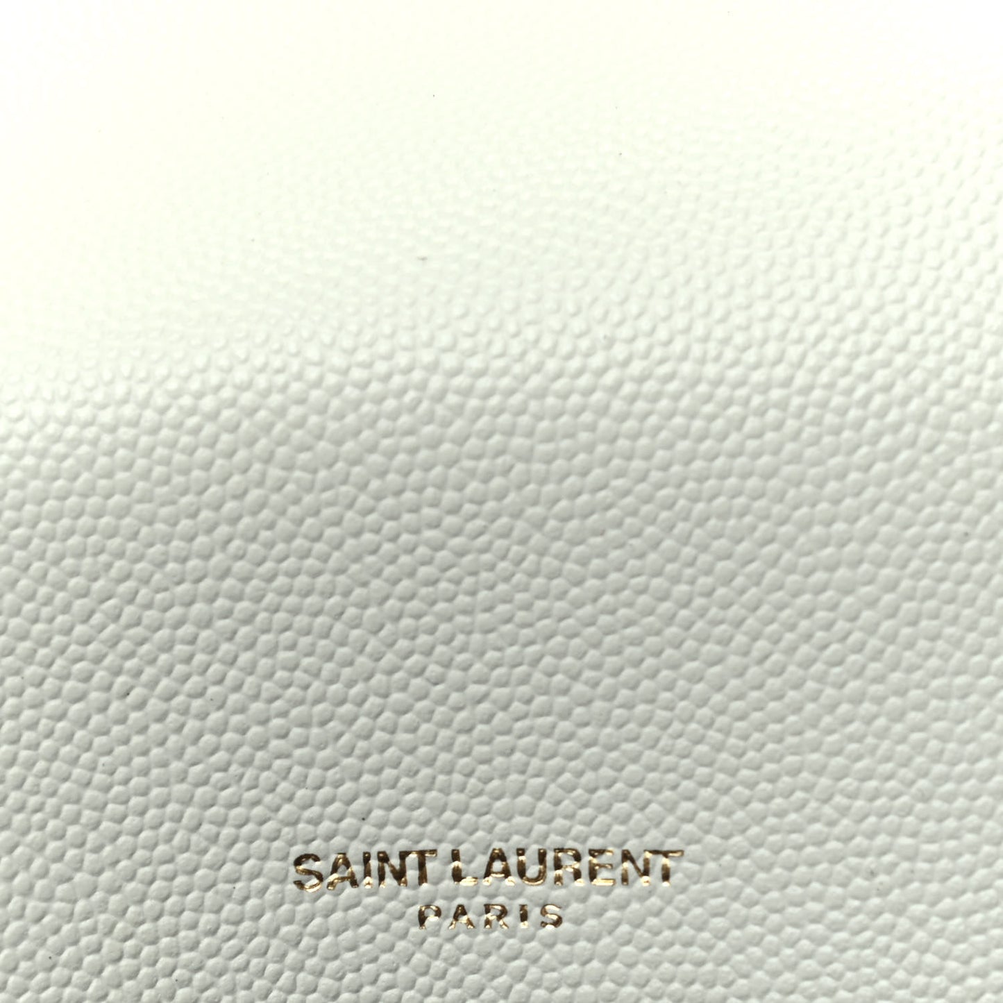 Grain De Poudre Matelasse Monogram Medium Vicky Chain Bag Crema Soft