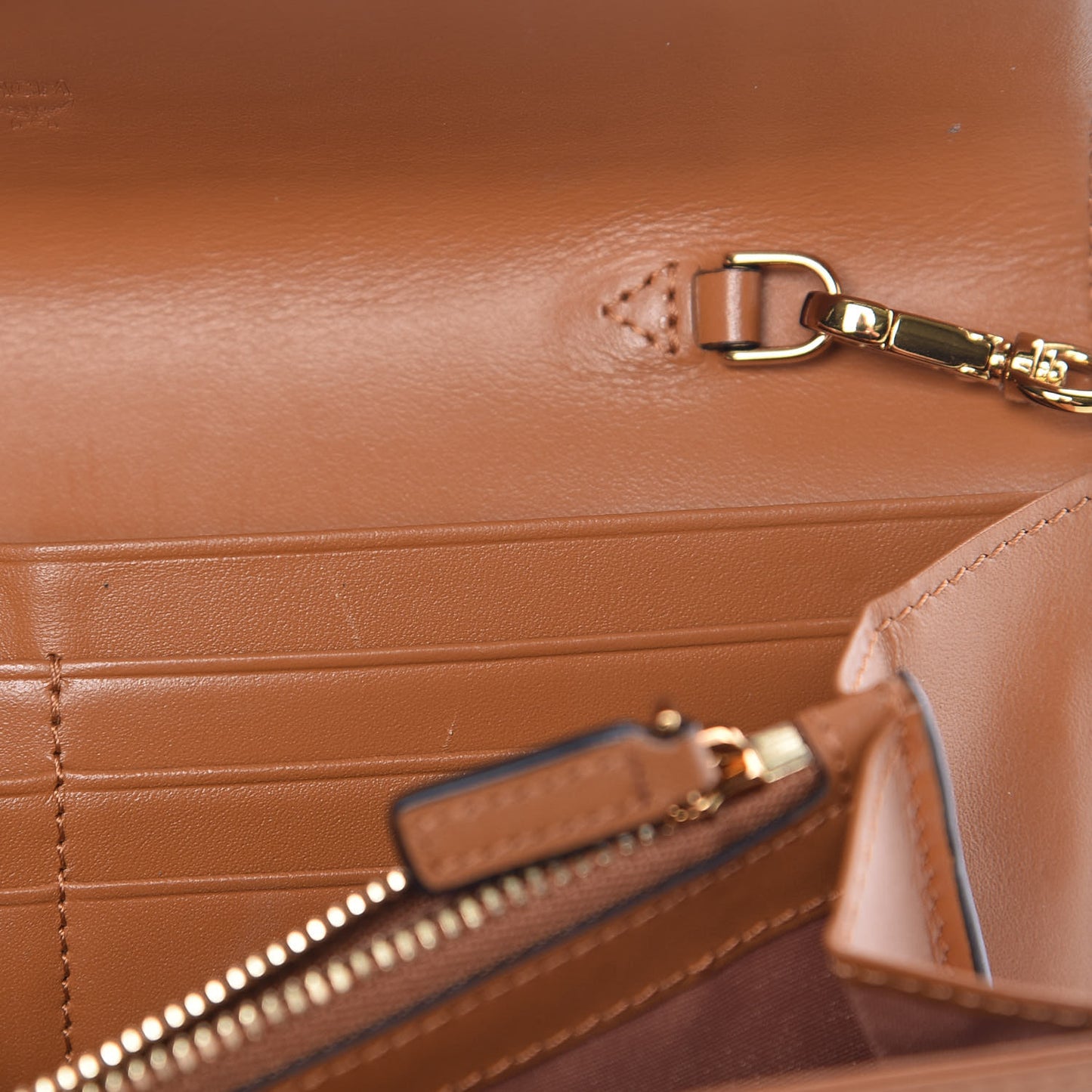 Visetos Large Patricia Wallet On Chain Cognac