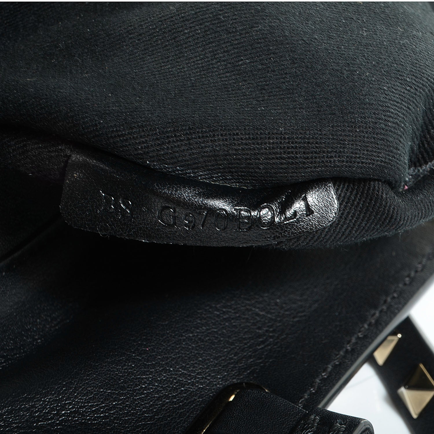Valentino Garavani Vitello Medium Rockstud Tote Black 7 of 9