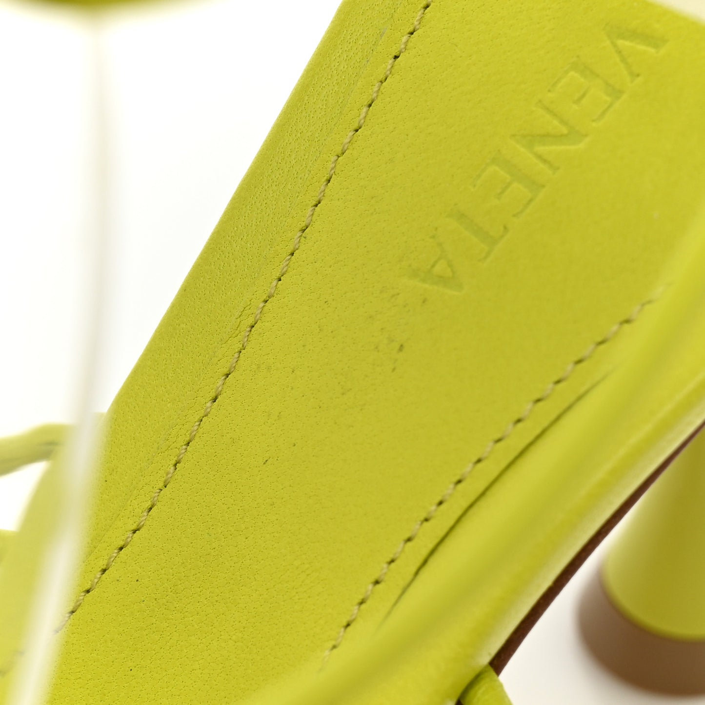 Nappa Dot Ankle Tie Sandals 36 Kiwi