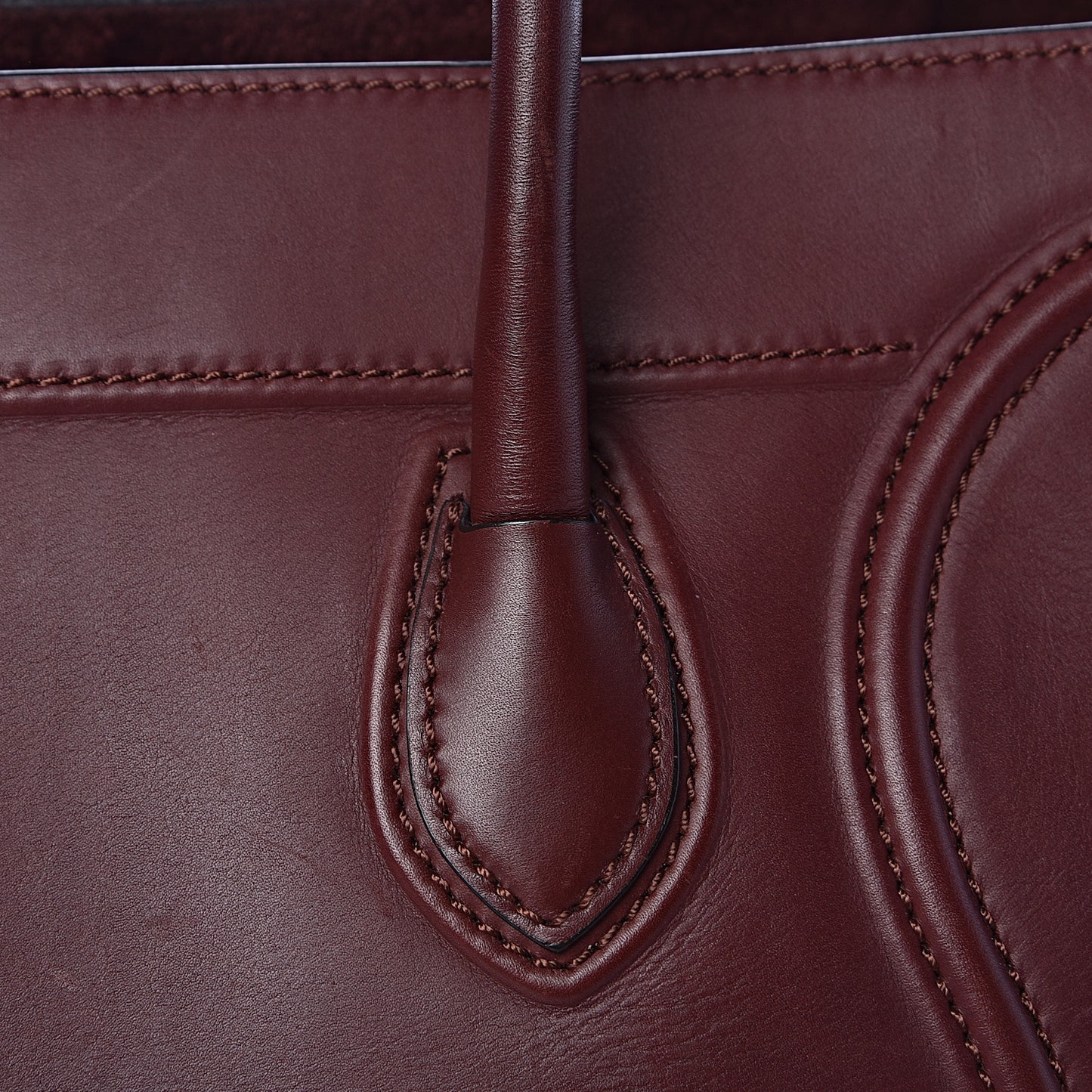 Natural Calfskin Medium Phantom Luggage Burgundy