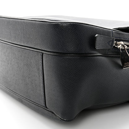 Louis Vuitton Taiga Vassili GM Briefcase Boreal 8 of 12
