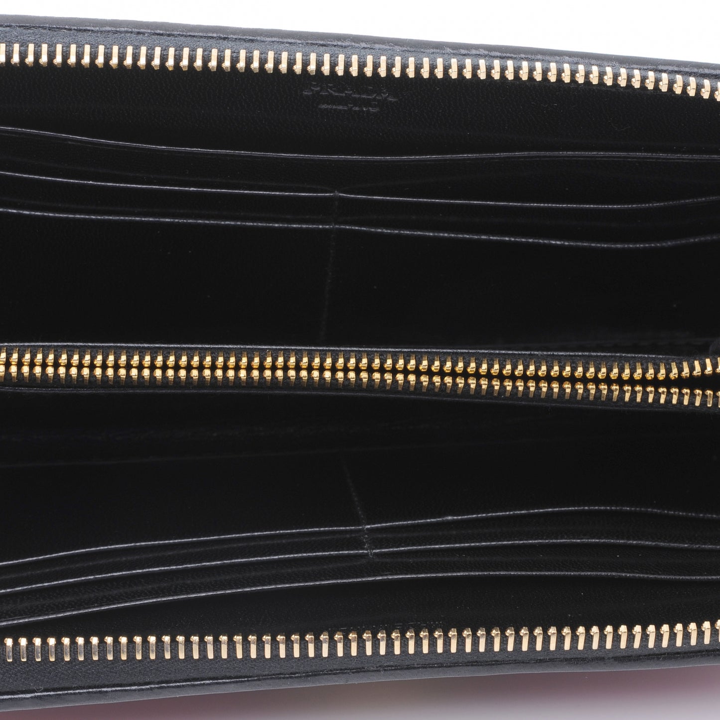 Goatskin Woven Zip Around Wallet Rubino Black