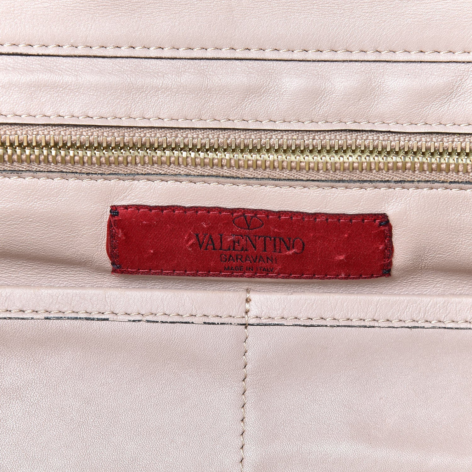 Valentino Garavani Vitello Medium Rockstud Tote Poudre 6 of 13