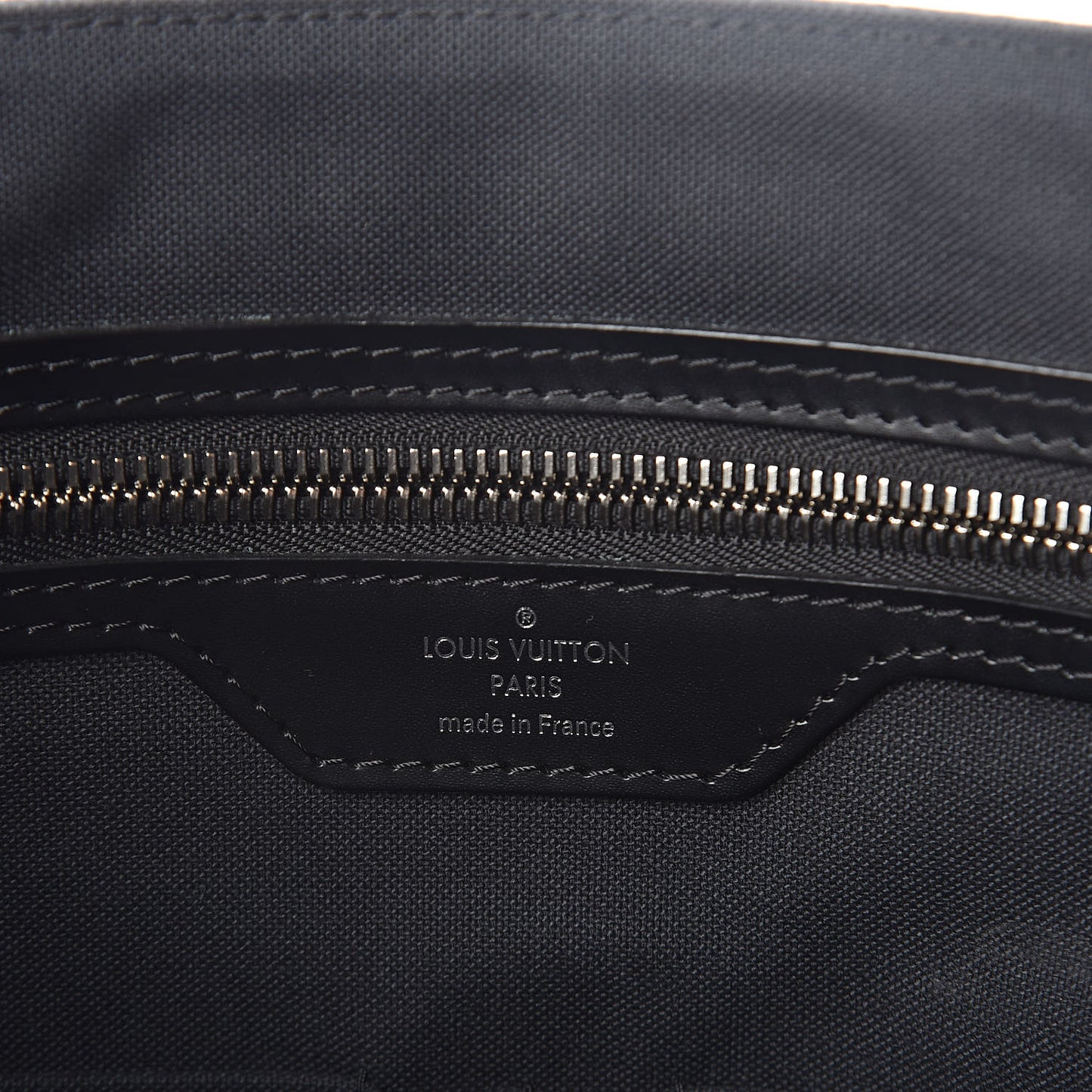 Damier Graphite District GM